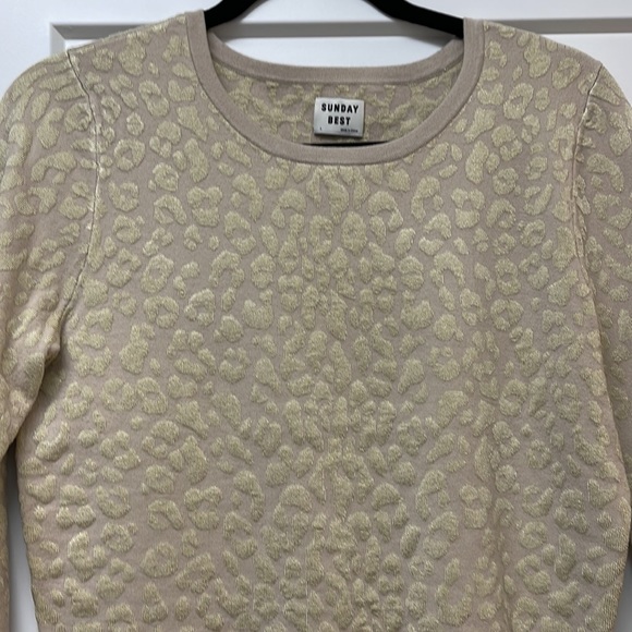 Aritzia Sunday Best long sleeve crop - Picture 2 of 6